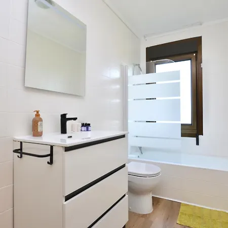 Holiday home Privado Con Jardin Cerca De La Playa En Villaviciosa (Asturias)