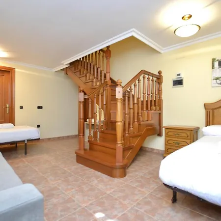 Privado Con Jardin Cerca De La Playa En Holiday home
