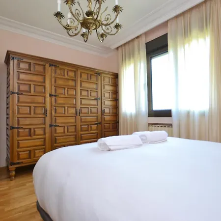 Privado Con Jardin Cerca De La Playa En