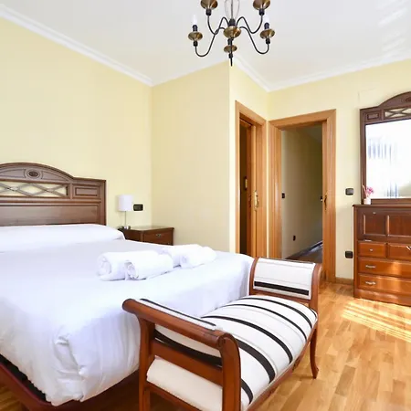 Holiday home Privado Con Jardin Cerca De La Playa En *